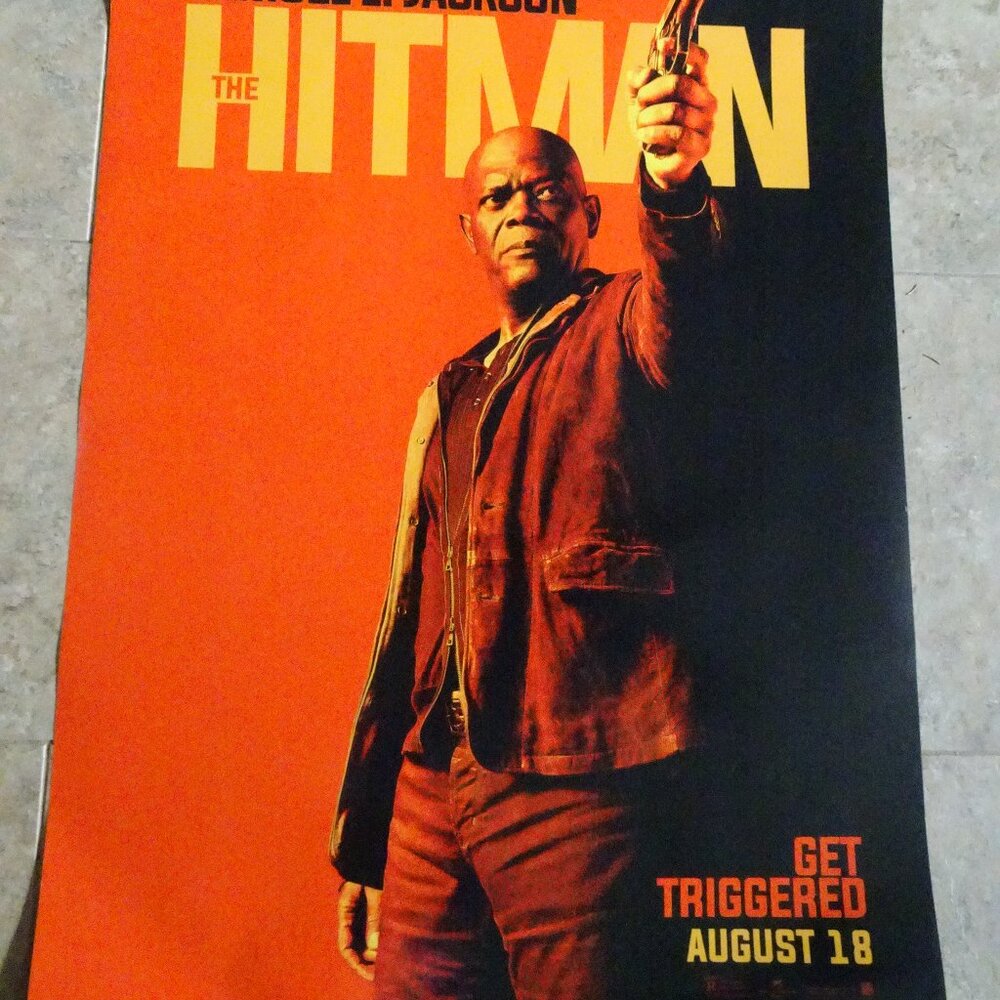 THE HITMAN'S BODYGUARD - MOVIE POSTER WITH SAMUEL L. JACKSON AS THE HITMAN